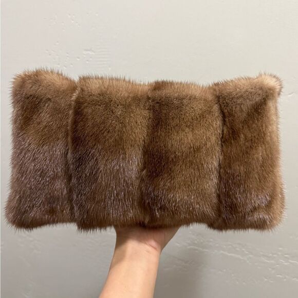 Natural Mink Fur Soft Slouchy Bag/Shoulder Bag/Crossbody & Fur Flower Bag Charm - Picture 5 of 16